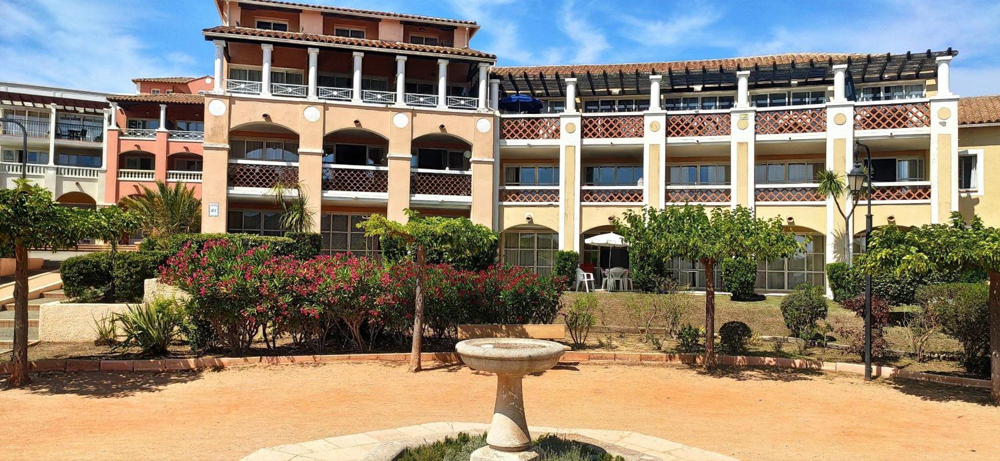 Agay Cap Esterel, Le Village Belvedere T2 Climatise Rez-De-Jardin, Vue Mer, Piscine Et Parking Inclus Saint-Raphael  Exterior photo